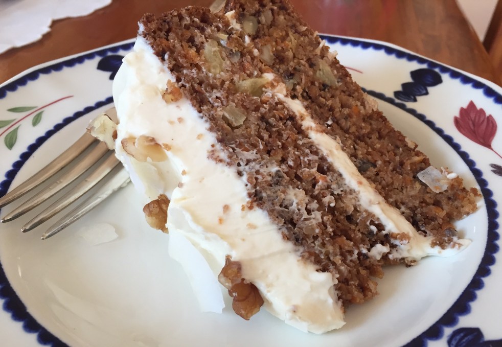 img_0356-cecicarrotcake